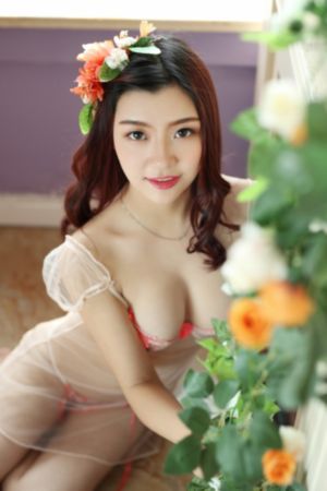 亚洲妓女8888免费看_蓝光版中文字幕包
