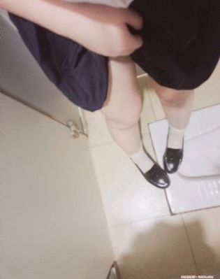 看亚洲A级一级毛片亚洲AⅤ片_国产剧电视剧在线观看